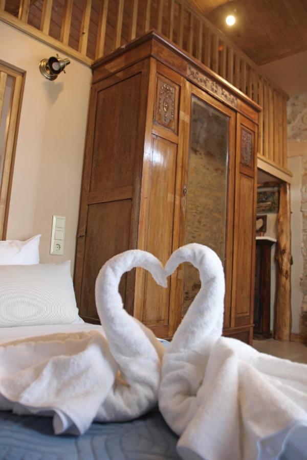 Laini Guest Houses Kouloukouthiana Esterno foto
